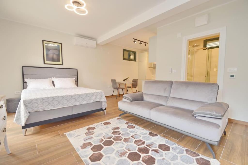 Apartamento Urban Escape For Two In Kotor Exterior foto